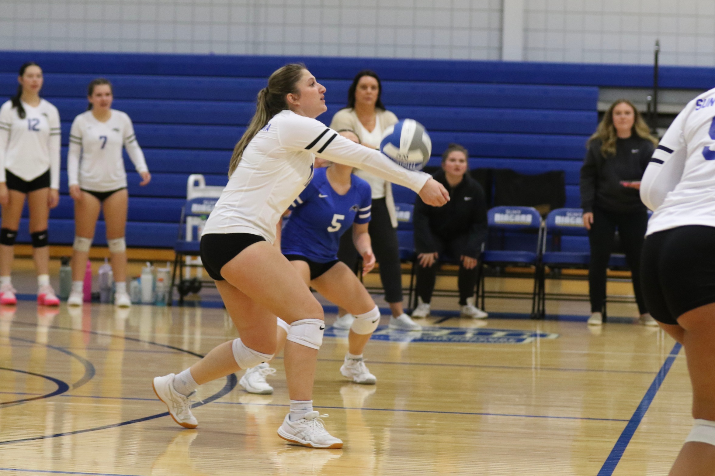 SUNY Niagara battles rival Kats